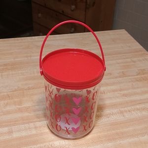 Valentine bucket 💗